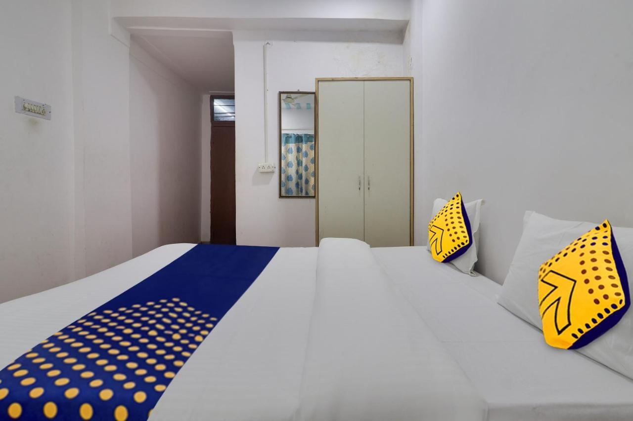 Spot On Apsara Hotel 海得拉巴 外观 照片