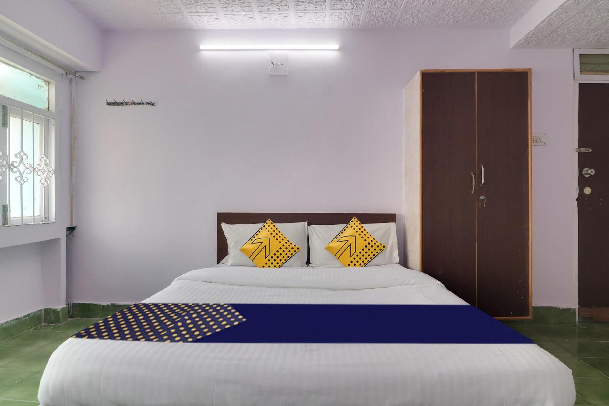 Spot On Apsara Hotel 海得拉巴 外观 照片