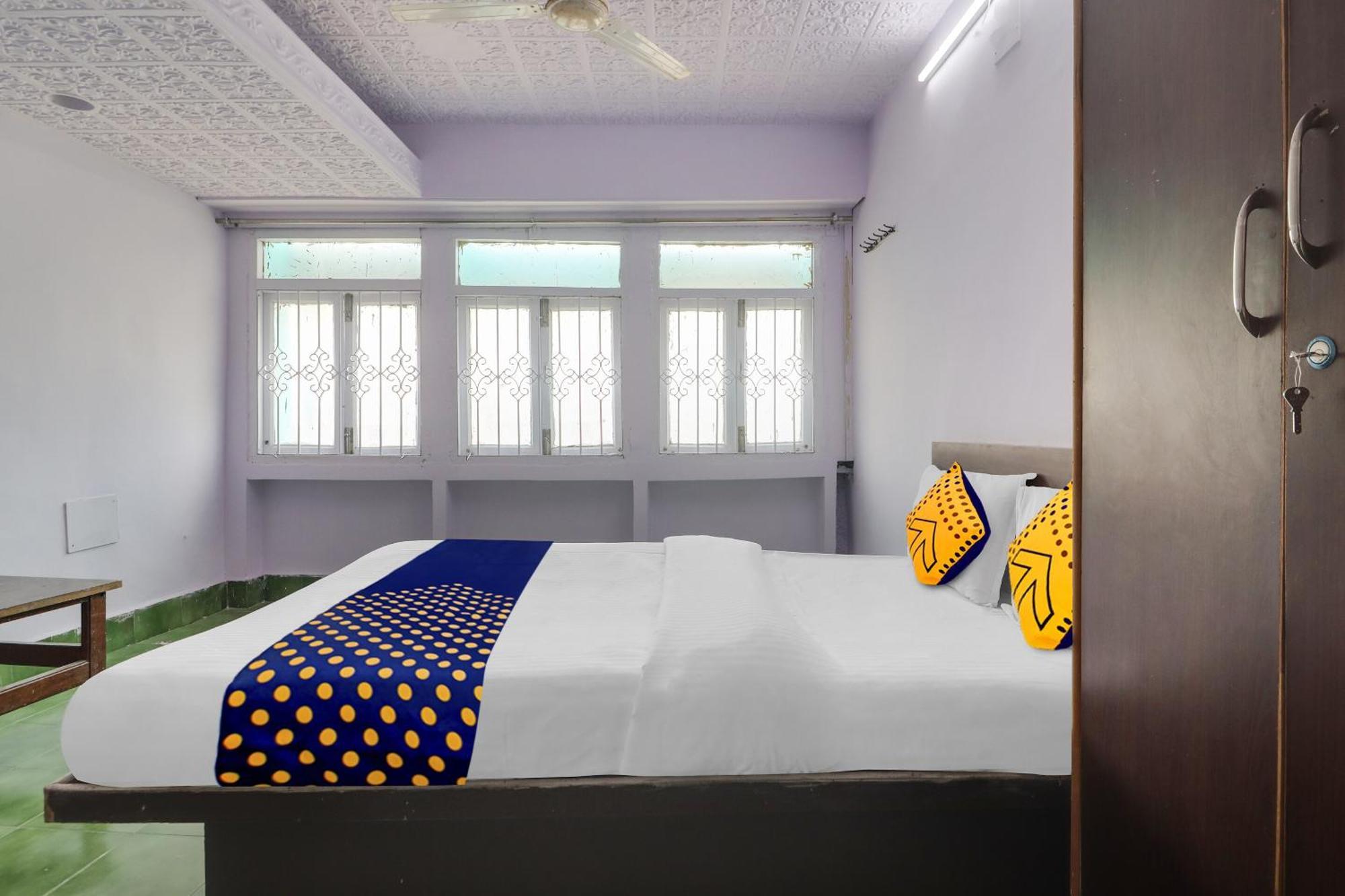 Spot On Apsara Hotel 海得拉巴 外观 照片